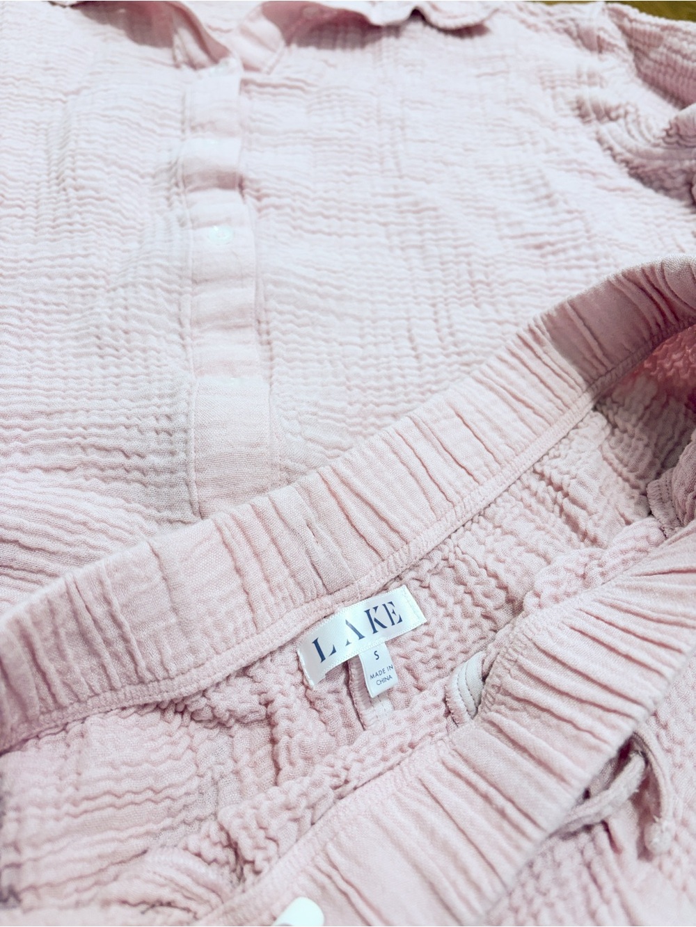 Lake Nantucket short set pajamas size small in carnation pink color - Picture 5 of 11